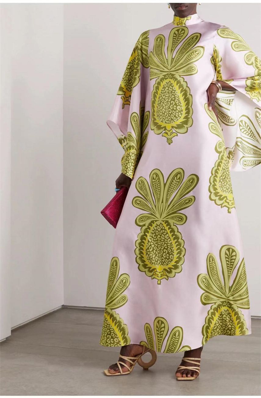 New summer print dress with seven-quarter sleeves and stand-up collar