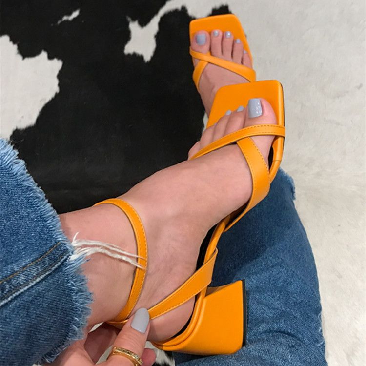 New large-sized, thick-heeled, flip-toe one-button sandals for women, Amazon hollow square toe high heels