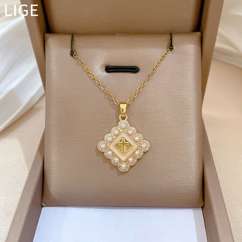 Women Titanium Steel Square Cross Pendant Clavicle Necklace, Inlaid Shell, Pearl & Micro‑Paved Zircon Vintage Charm Necklace, Elegant Light‑Luxury Fashion Neck Jewelry, Adjustable 40+5cm Chain, Versatile Daily Party Dating Accessory Gift for Ladies