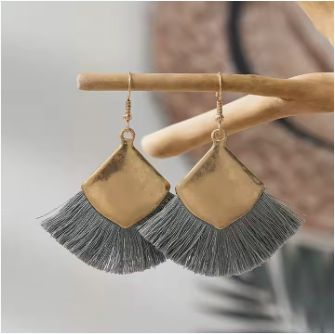 Woven Earrings Fashion Personality Colorful Fringe Exaggerated Earrings for Women 

