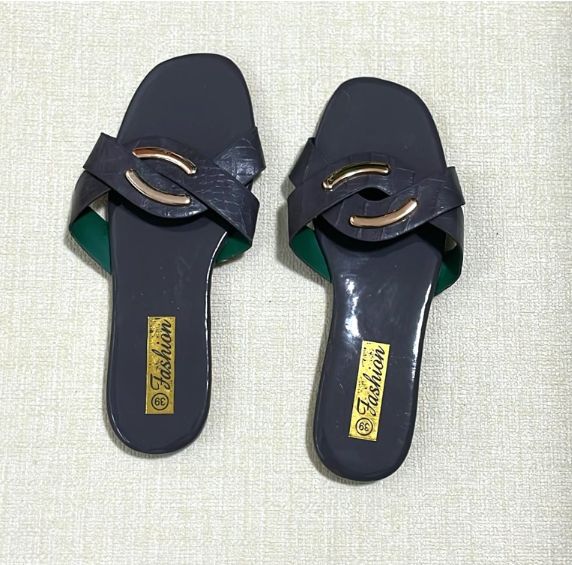 Women's Slippers Open Toe Casual Flat Sandals Beach Flip Flops  Sizeiable Summer Slippers
