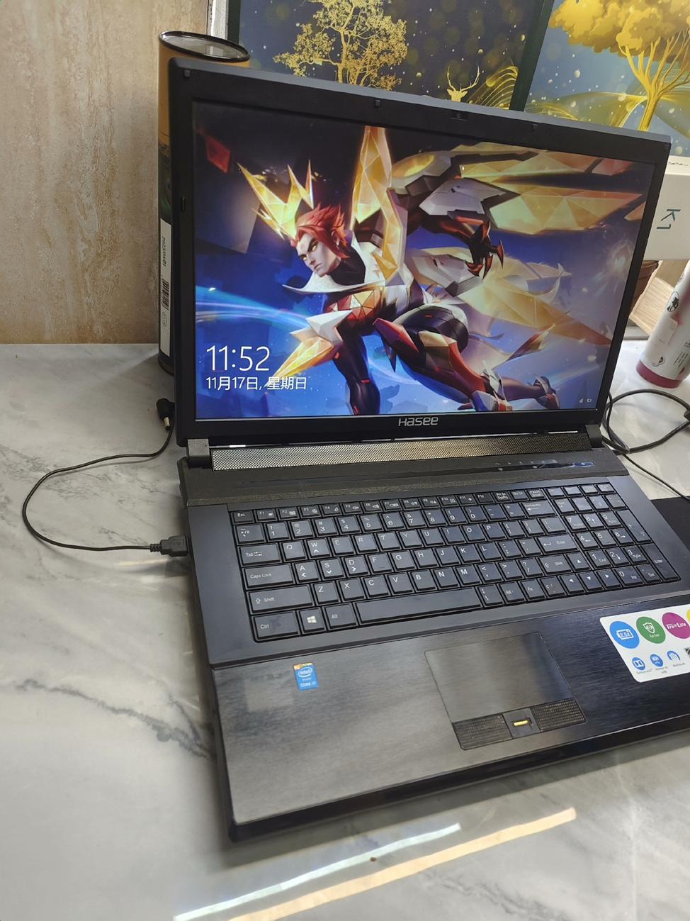Shenzhou Ares k770E high-end laptop 17-inch League of Legends Crossfire Stock trading Office study Office CAD PS 【Lowest Price Online】