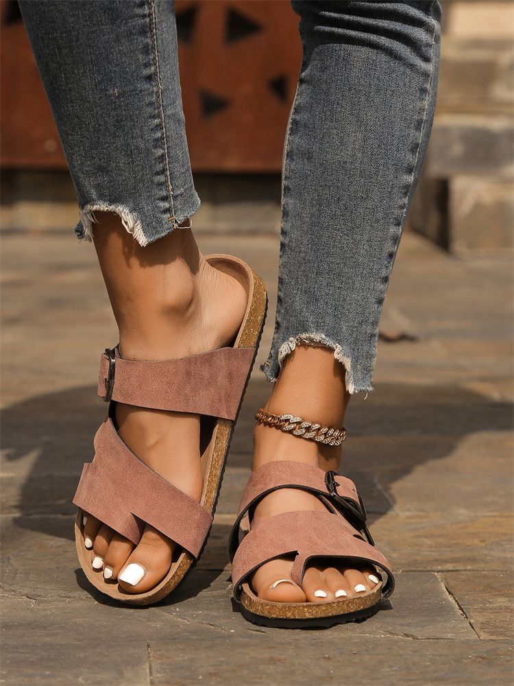 Large size flat Slippers women 2025 NEW belt BUCKLE fashion FLAT bottom OUTSIDE CORK bottom cool slippers Slippers