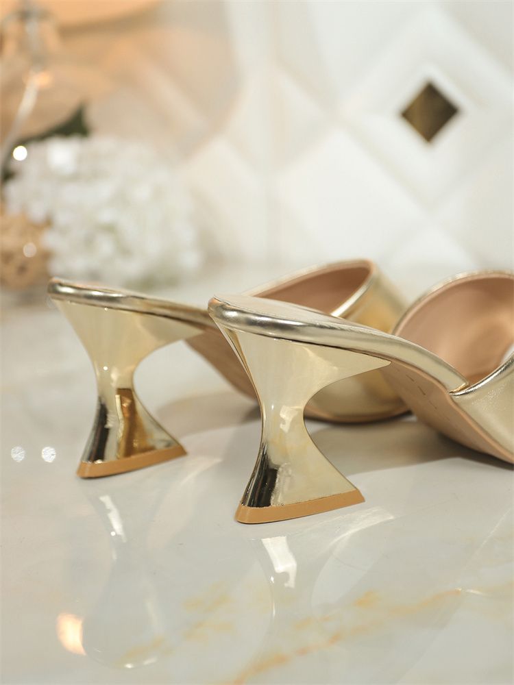 2025 Summer New Style Square Toe Irregular Heel Sandals Women's Plus Size Elegant Cross-Border High Heels