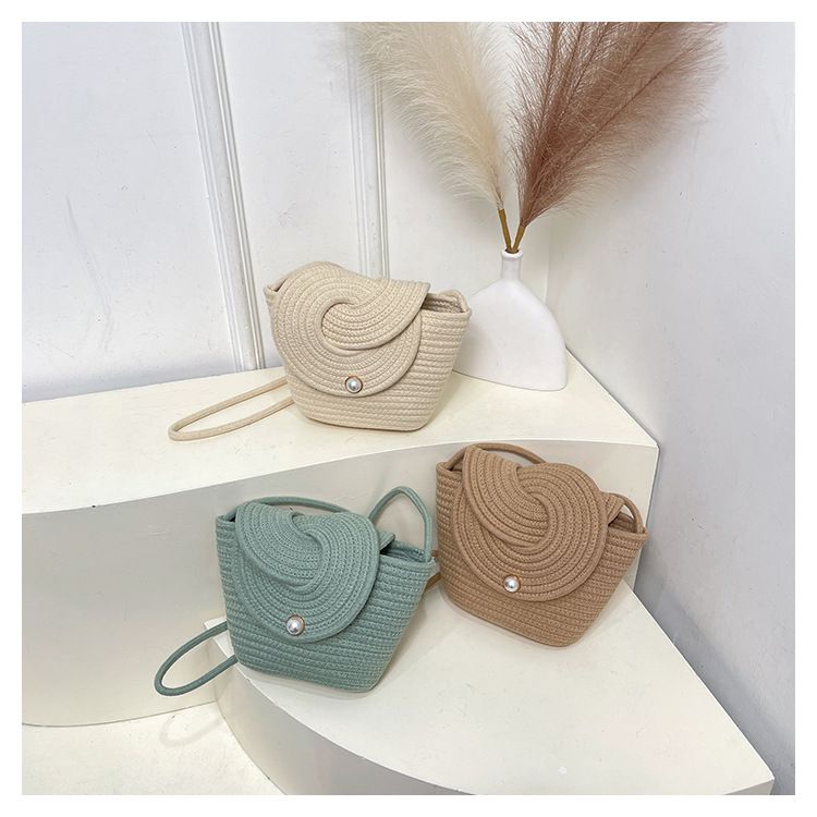 Trendy Hand Woven Bag Versatile Single Shoulder Crossbody Bag Ins Style Seaside Vacation Beach Bag For Women
