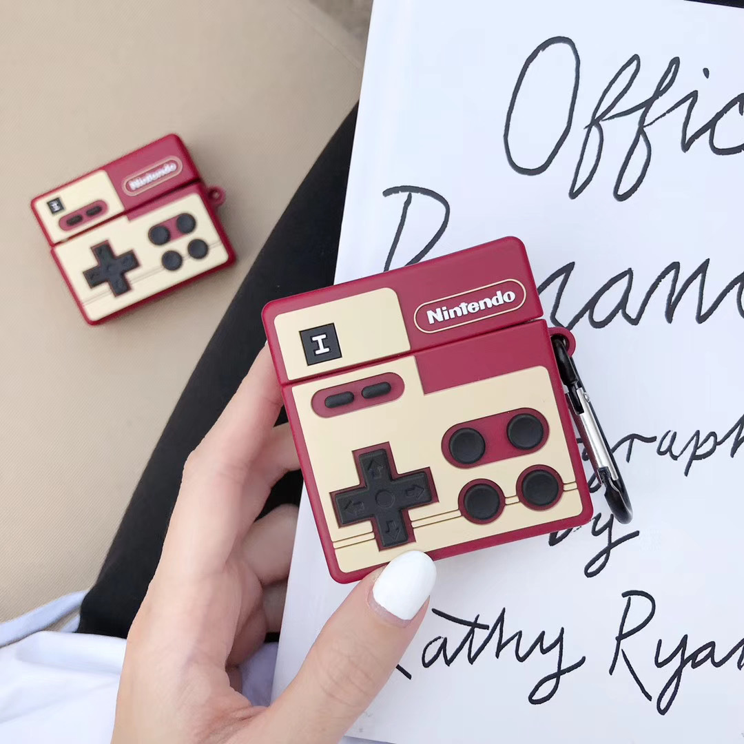 3D Cartoon Red Game Boy Design Earphone Case with Clip for Airpods Pro Cute Retro Player Soft Silicone Cover for Airpods 1/2