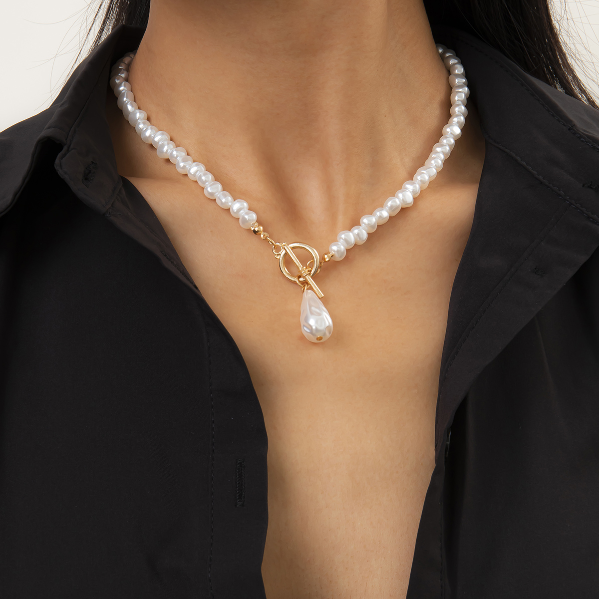 C03834 Irregular Charm Faux Pearl Beads Decor Necklace for Women Girls Jewelry