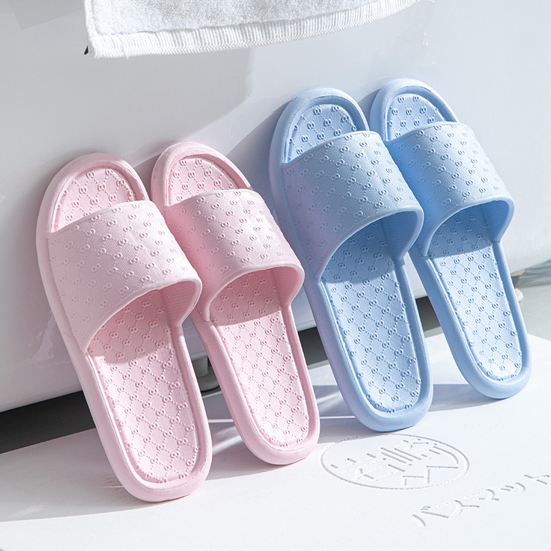 A169 Women Soft and Comfortable Bathroom Non-Slip Slippers