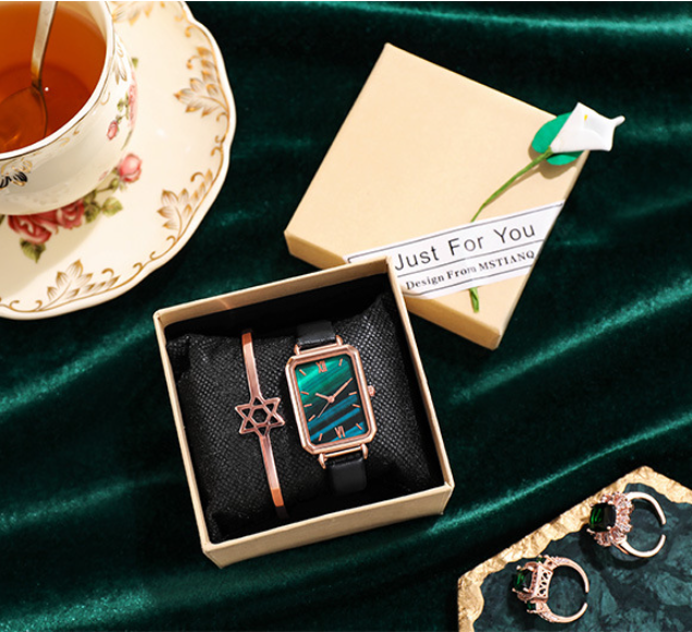 Watch set fashion quartz watch bracelet set green dial women's watch imitation leather strap small square watch 2021 NEW