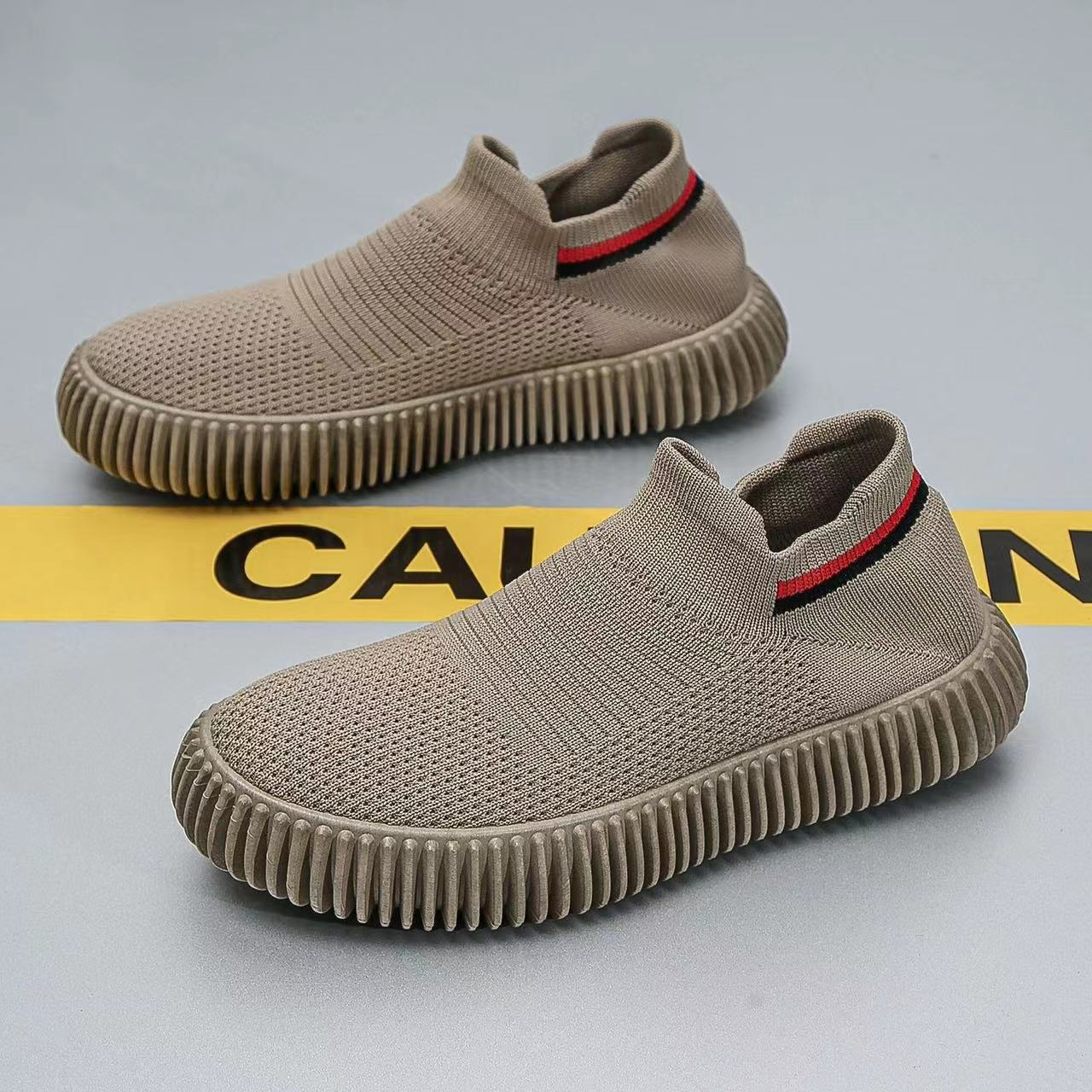 ZM-2332 Summer Breathable Mesh Shoes Comfortable and Casual Men's Sports Shoes