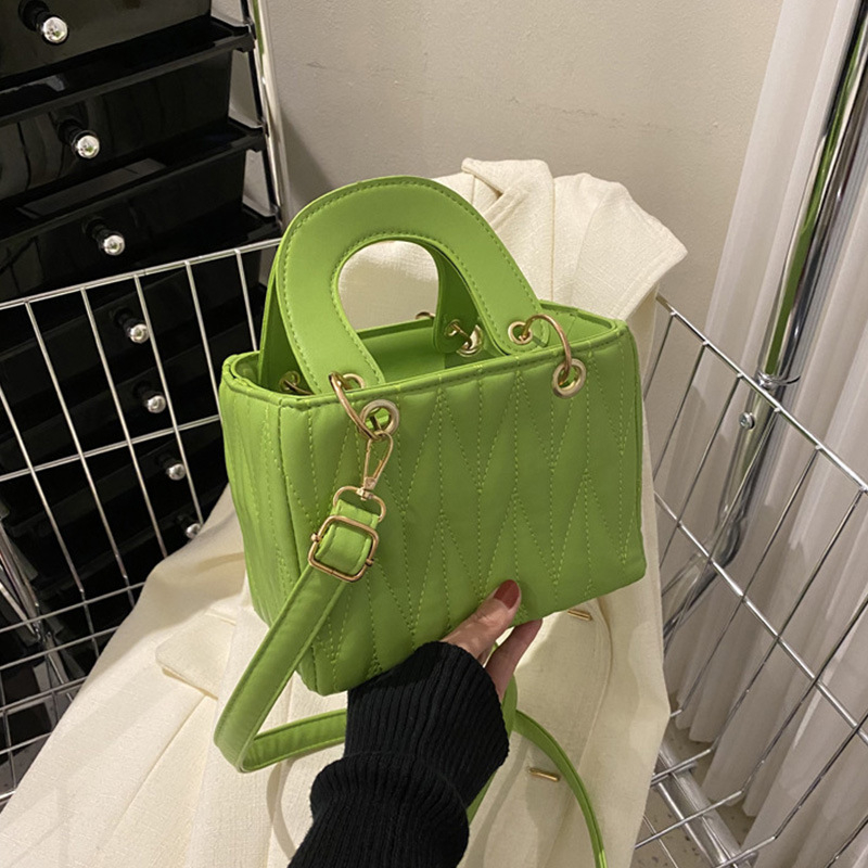 8253-HJ Women's Fashion Lingge Hand-Held Cross-Body Bag Solid Color Small Square Bag