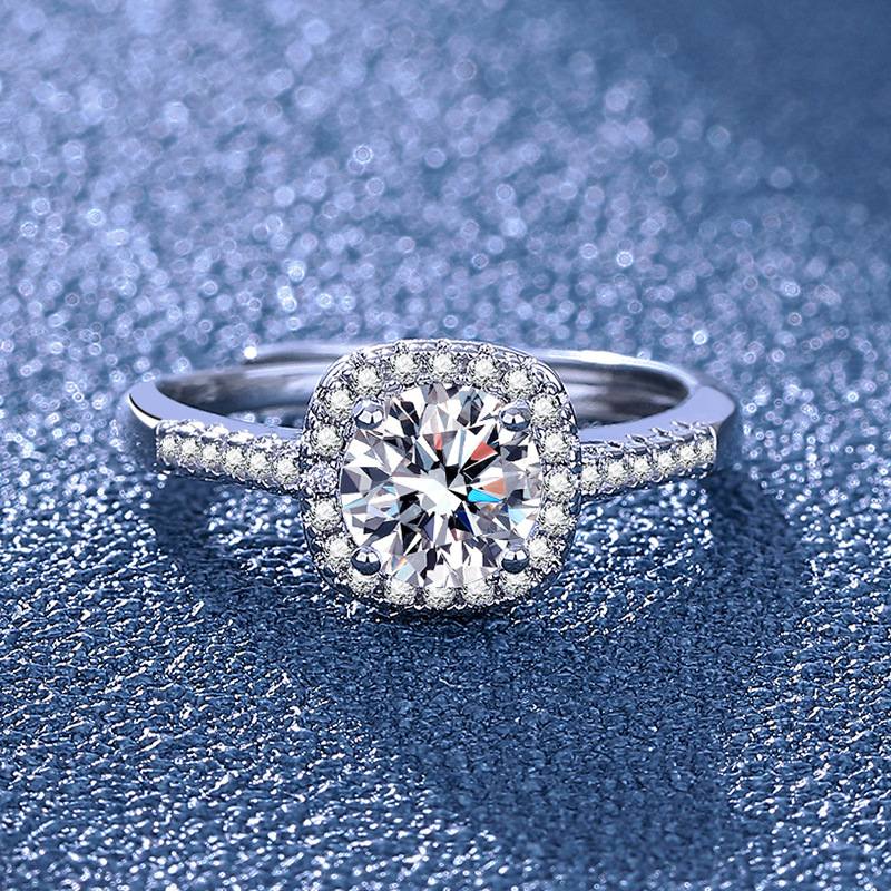 D Color Moissanite Ring 925 Sterling Silver with White Gold Plated Lab Diamond Rings for Women Wedding Band Jewelry Gifts