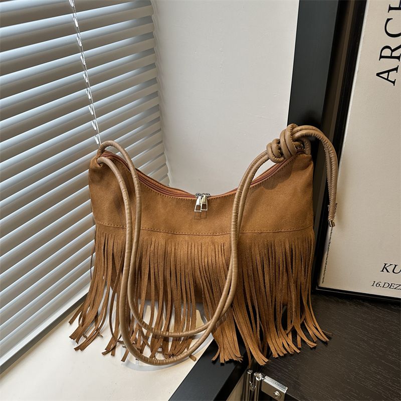 Korean-style niche design new autumn fashion and simple crossbody bag for women, 2025 new Tote single-shoulder bag trend