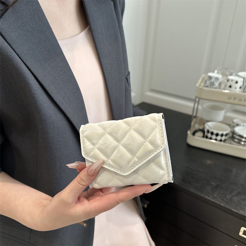 Miss DG 2025 new fashion clutch coin purse girls card bag simple small square bagWhite