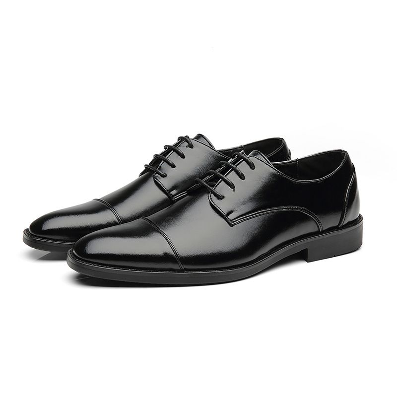 Spring new pointed-toe lace-up business formal leather shoes for men, British Brock cross-border men's shoes, wedding shoesblack