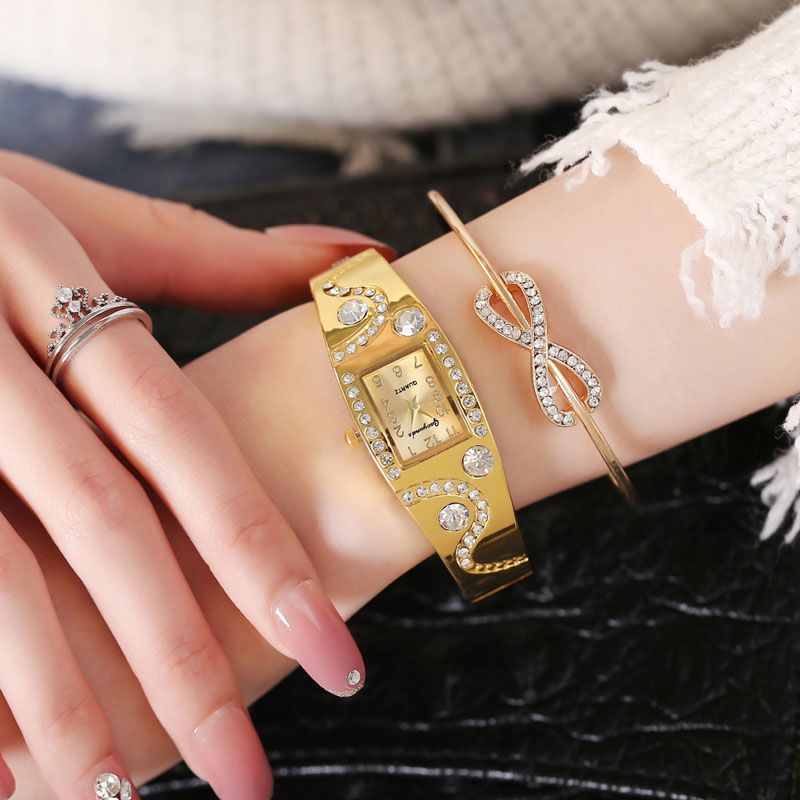 Women Watches Luxury Rose Gold Bracelet Watch Women'S New Square Bracelet Diamond Retro Gold Watch