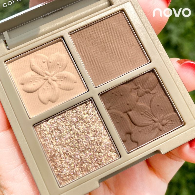 The four-color eyeshadow palette, the same makeup style as the Internet celebrity, with a bright and matte pearlescent eyeshadow palette for daily use