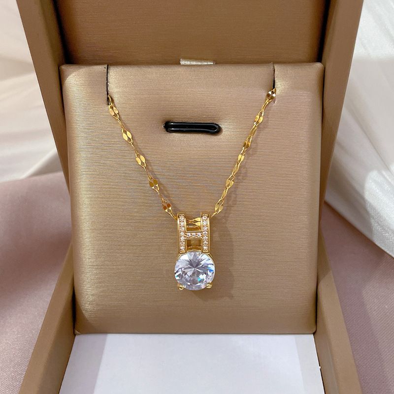 Light Luxury Micro Pave Letter H Pendant Necklace For Women, Large Round Cubic Zircon Clavicle Chain, Niche Elegant Fashion Jewelry Gift For Daily Dating Party Wear
