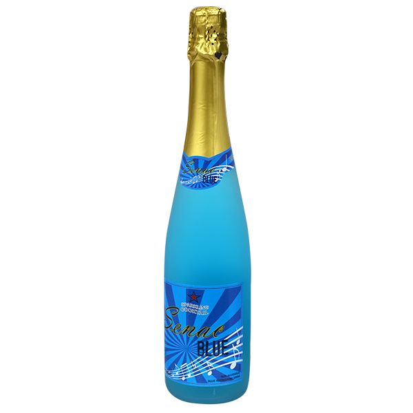 Senac Sparkling Non Alcoholic Blue Drink.
Refreshing Cocktail. 