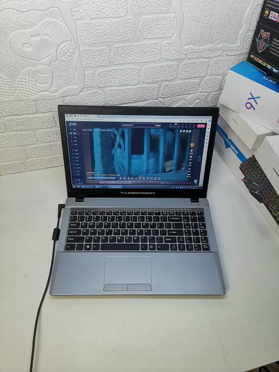 High-end gaming laptop Thundergod i7 quad-core eight-thread standard voltage learning entertainment drawing cad ps office 15 【Lowest Price Online】15.5 inch
