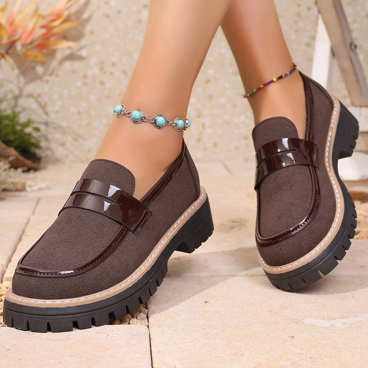 British wind small leather shoes female spring and autumn 2025 new fashion all kinds of retro match color casual thick heel platform single shoes