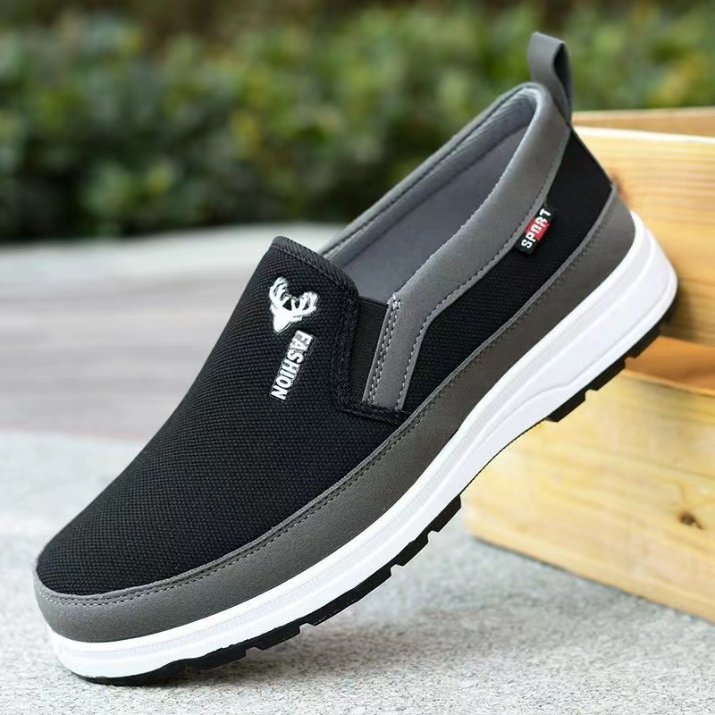 Men's Canvas Shoes Fashion Flat Casual Sneakers Male Light Soft Sole