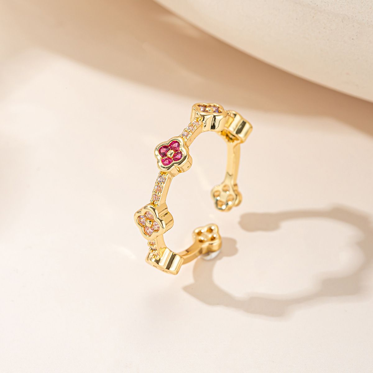 2025 New Light Luxury Four-Leaf Flower Open Adjustable Ring Gold Silver Plated Multicolor Inlaid Zircon Floral Band Elegant Temperament Women Stackable Finger Ring Trendy Summer Daily Accessory Ideal Birthday Holiday Cocktail Party Gift Ornament For Ladies Fashion Versatile Finger Jewelry

