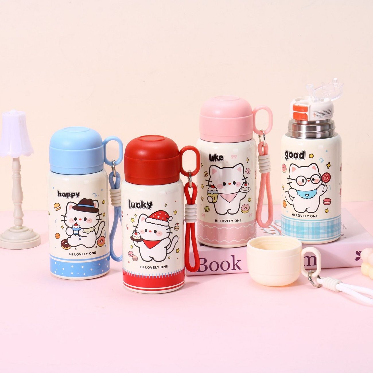 Cute Cat Kids Insulated Water Bottle, 316 Stainless Steel Double‑Wall Vacuum Thermos Cup, Dual‑Use Straw & Lid Drinking Design, Portable Hand Strap Leak‑Proof Toddler Travel Water Cup for School Outdoor Daily Drinking