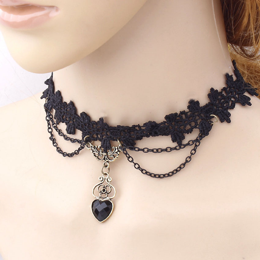 00009-24 New Style Women Neck Chain Heart Lace Short Clavicle Personalized Necklace Collar femenino