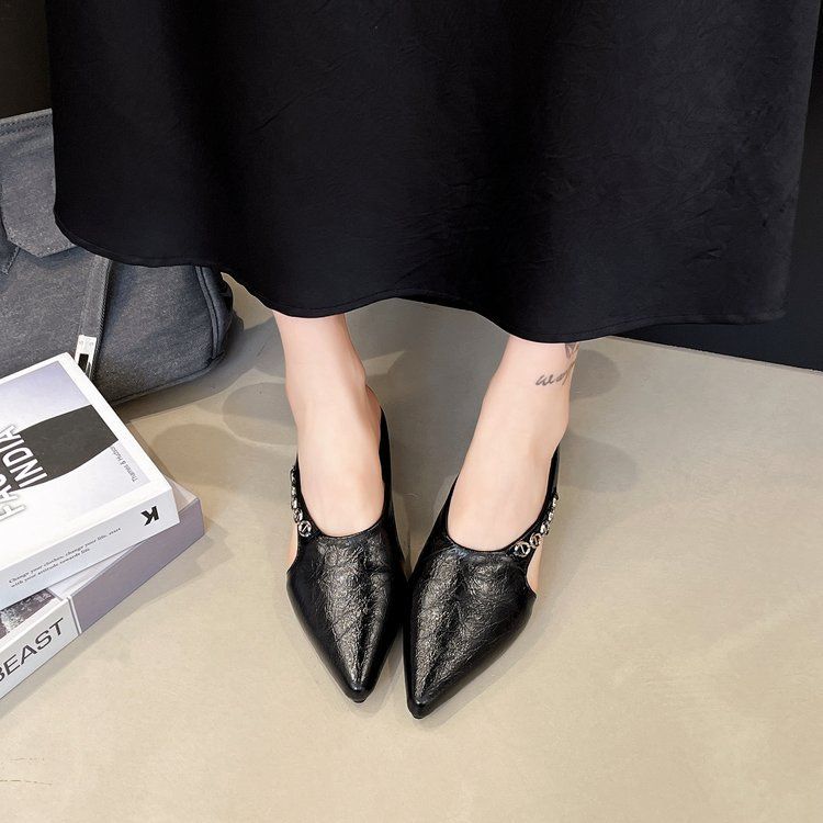 High-heeled women 2025 summer new pointy half bag thick heel sandals female bag head low heel shallow mouth all build slippers