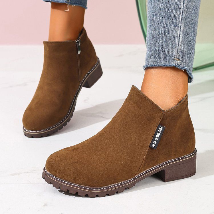 Women's Wide Width Ankle Boots 2025 A/W Suede Martin Boots Side Zipper Chunky Heel British Style Casual Shoes