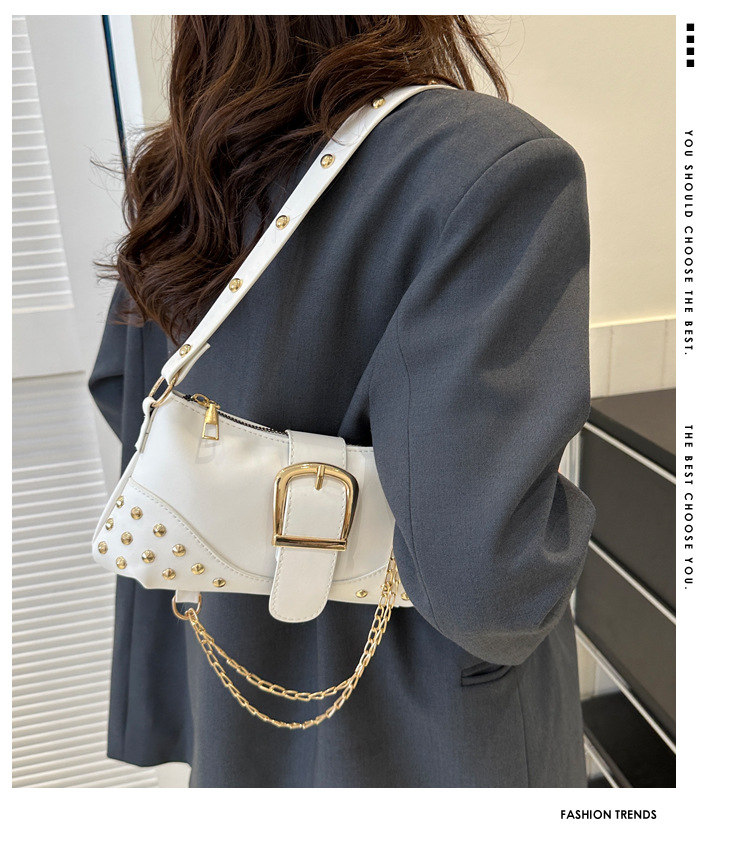 2024 New Rivet Fashion Chain Shoulder Bag Ladies Leisure Work Bag Monochrome Crossbody Bag