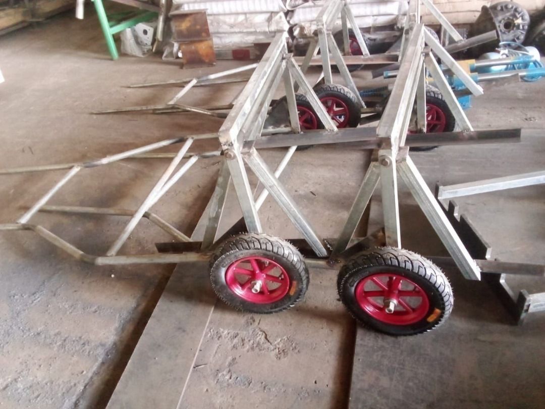 TROLLEYS FOR BLOCK FACTORY