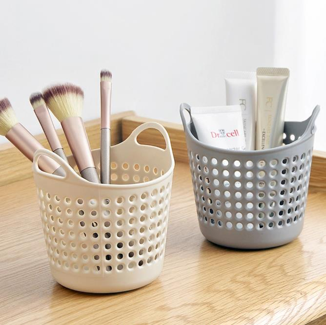 Mini desktop storage basket creative plastic office stationery sundries storage basket hollow storage small basket fashion