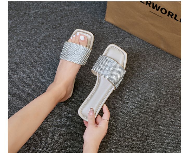 Square head flat flat comfortable slippers 2024 new women's drag outside to wear Europe and the United States large size leisure beach sandals 993
