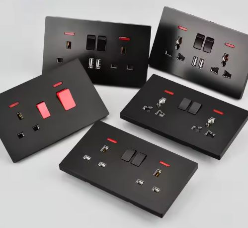 High-Quality Wall Black PC Three-pin Sockets and Light Switches UK Double Socket Switches