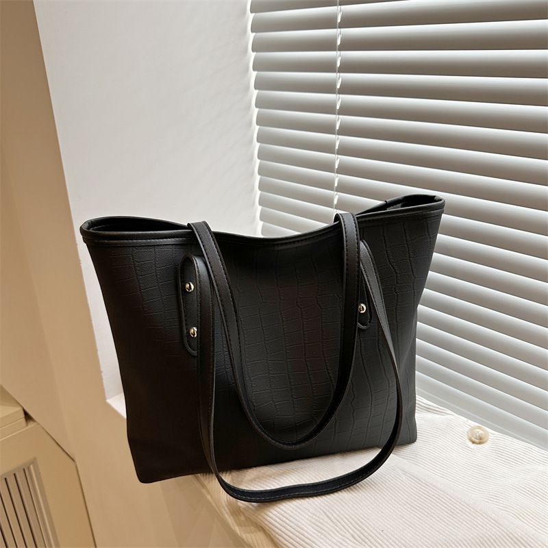 Women Large Capacity Tote Bag, Niche Texture Fashion Shoulder Underarm Bag, Trendy Ladies Daily Commuter Handbag

