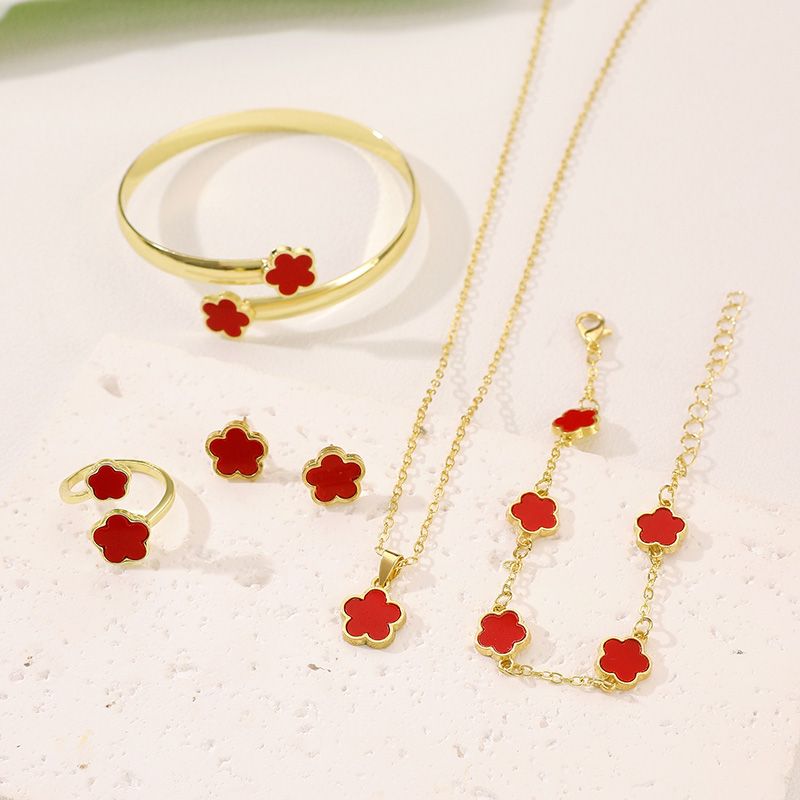 5-piece set Women's minimalist five leaf grass jewelry set, lucky flower necklace, versatile hand jewelry earrings