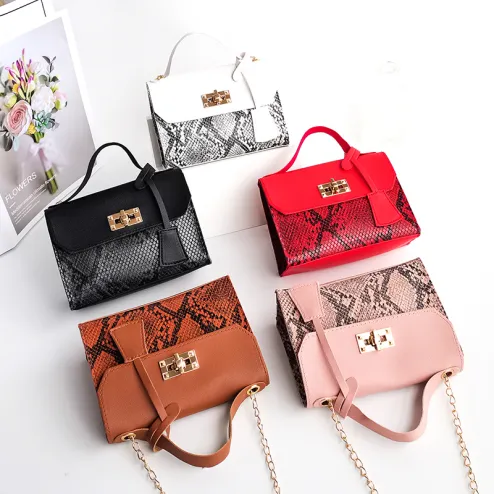 New Ladies bag 2022 retro handbags women s new fashion Korean