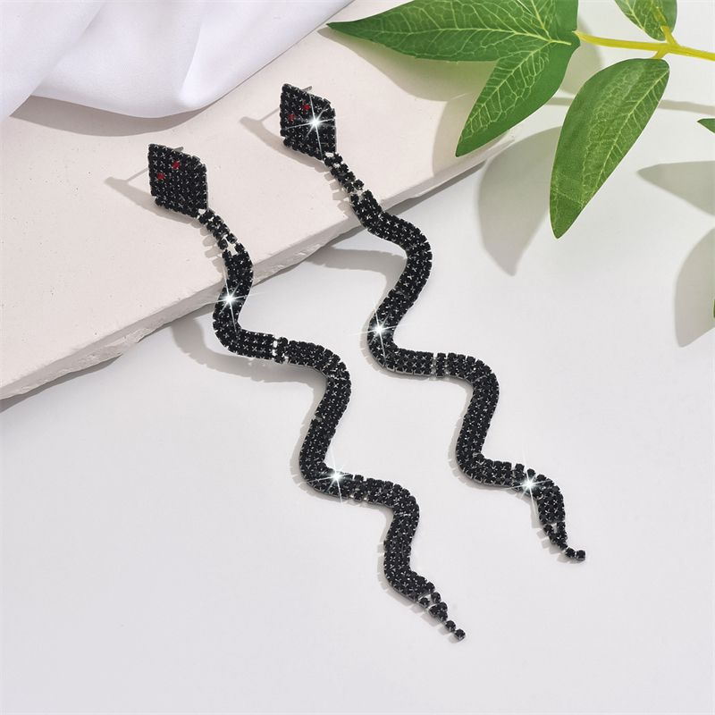 Women Snake Rhinestone Earrings Lady Fashion Party Earring Ladies Ear Rings Elegant Jewellery Woman Diamond Jewelry Earing