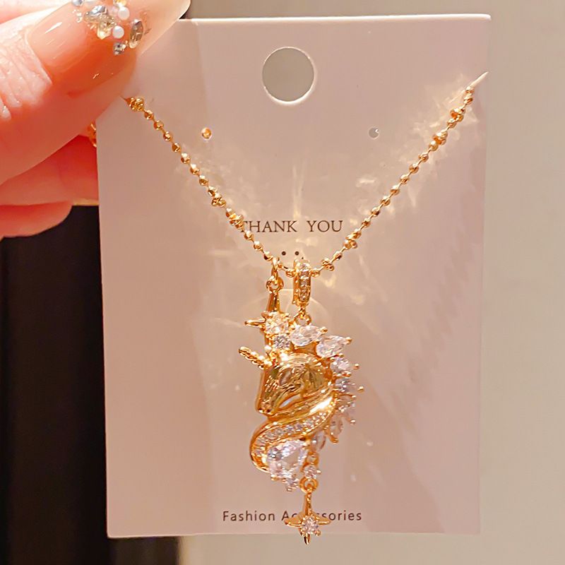 Light Luxury 18K Gold‑Plated Necklace for Women, Delicate Star & Horse Pendant Inlaid with Cubic Zirconia, Versatile Elegant Neck Jewelry for Daily Dating Party Gift