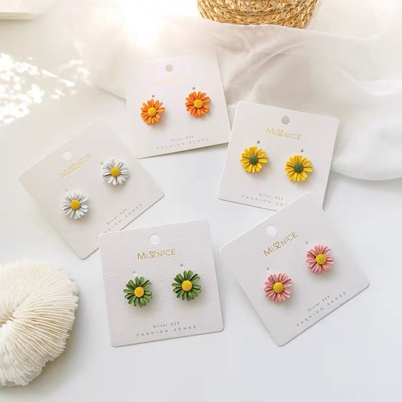 Newest Flower Earrings Popular S925 Silver Fashion Daisy Stud Earrings For Girl