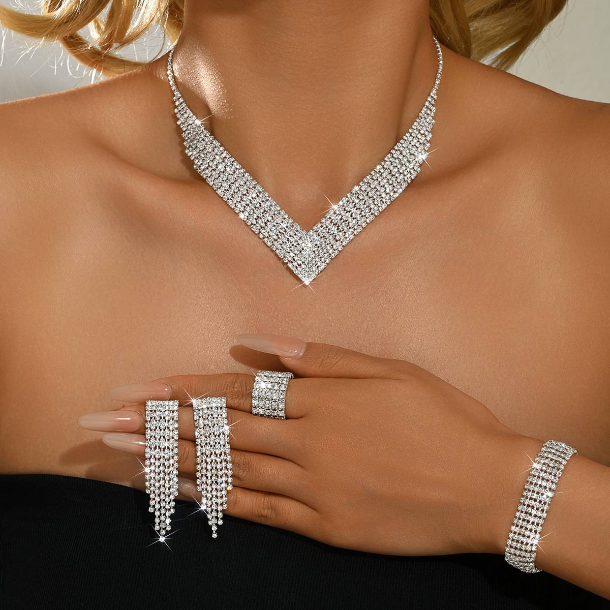 Classic 4-Piece Prong Multi-Row Rhinestone Jewelry Set, V-Shaped Adjustable Neck Chain, Long Tassel Drop Earrings, Sparkly Bracelet & Wide Rhinestone Ring, Silver-Tone Glam Women Accessories, Matching Ornaments for Wedding Banquet Evening Parties Prom Red-Carpet Events Elegant Gift Options for Ladies

