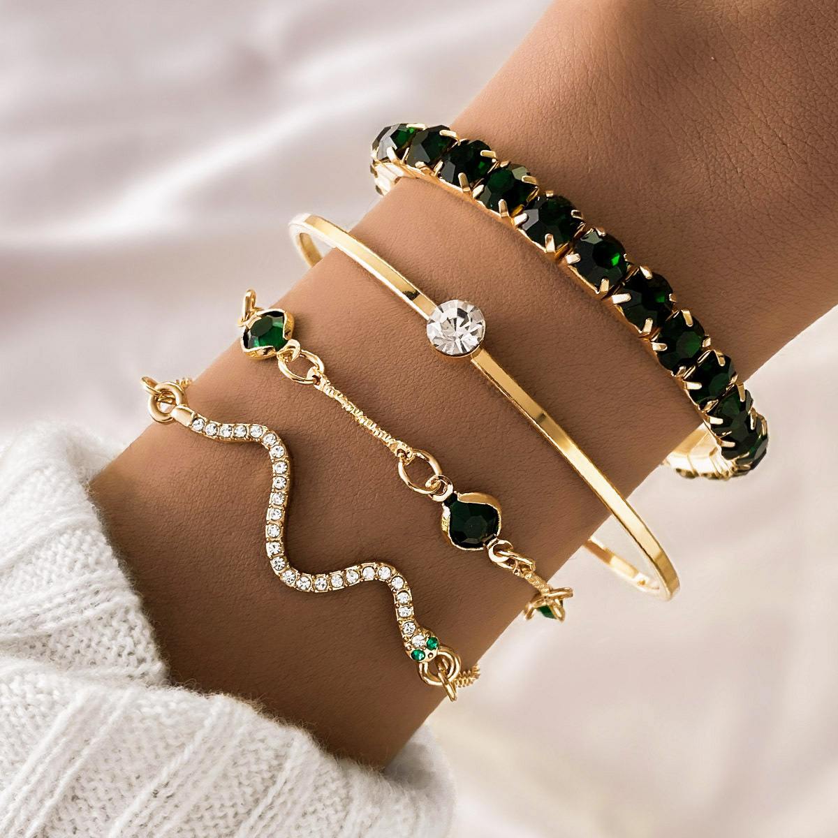 Fashion green grandmother diamond elastic bracelet women's 4-piece high-grade snake bracelet metal hand accessories HS1451