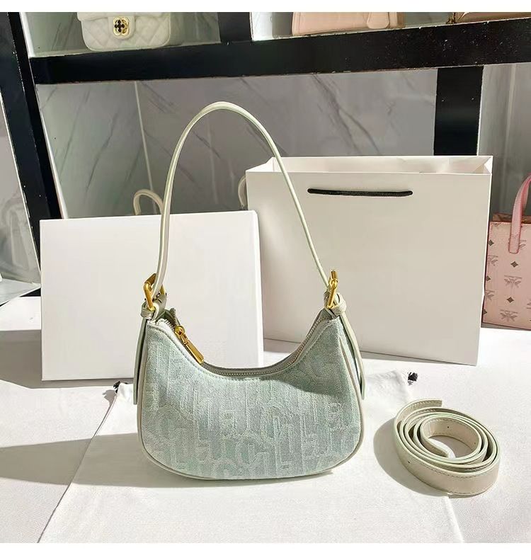 Shoulder Bag for Women Handbag Under the Arm Purse Fashion Small Crescent Tote Bag for Ladies