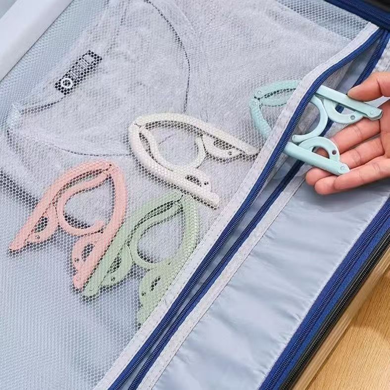 Travel folding clothes hanger, portable travel and business trip multifunctional clothes drying tool, student dormitory drying underwear and socks