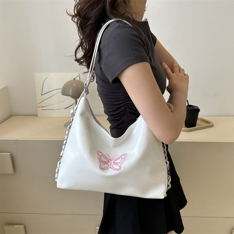 Women's New Fashion Large Capacity Soft Face Shoulder Bag Simple Embroidered Shoulder Bag