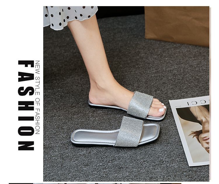 Square head flat flat comfortable slippers 2024 new women's drag outside to wear Europe and the United States large size leisure beach sandals 993