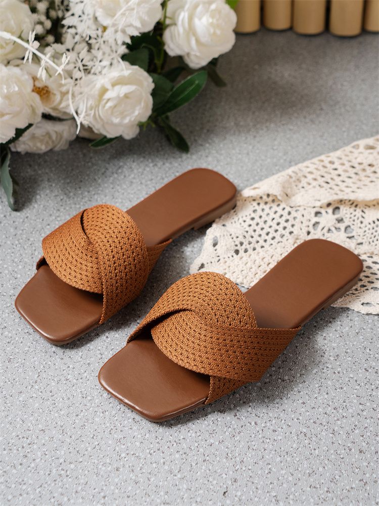 2025 Summer New Cross-Strap Square Toe Flip Flops Women's Large Size Fabric Flat Beach Sandals