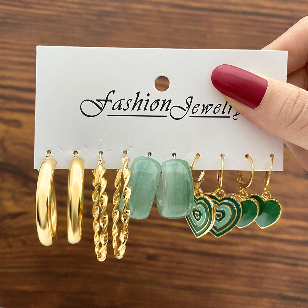 6 Pairs Vintage Green Heart Drop Earring Set Gold Color Pearl Earrings Set Acrylic Earrings for Women Girls Simple Metal Hoop Fashion Jewelry
